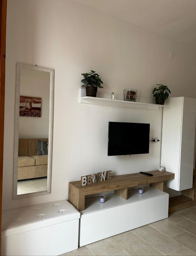 A Casa De Lu Gio Villa Sant'Andrea  Oda fotoğraf
